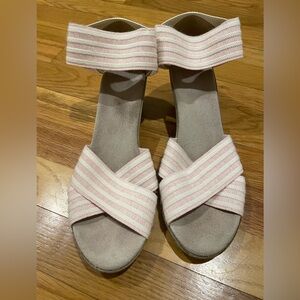 Charleston Shoe, best seller Cannon wedge sandal, sz 10, excellent condition!